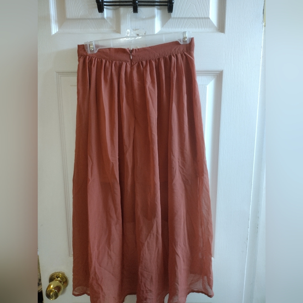 Coral skirt